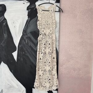 Elegant Cream Lace Beach Dress